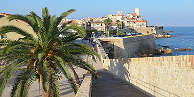 Una veduta di  Antibes