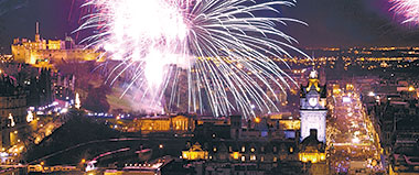 Fuochi artificiali a Edimburgo - Capodanno in Scozia